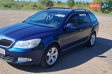 Універсал Skoda Octavia 2010 в Кельменцях