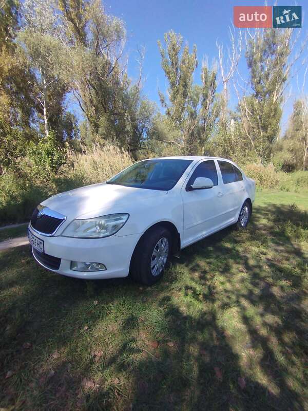 Лифтбек Skoda Octavia 2012 в Решетиловке