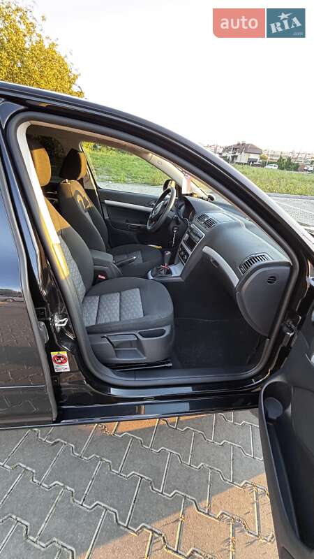 Универсал Skoda Octavia 2009 в Виннице
