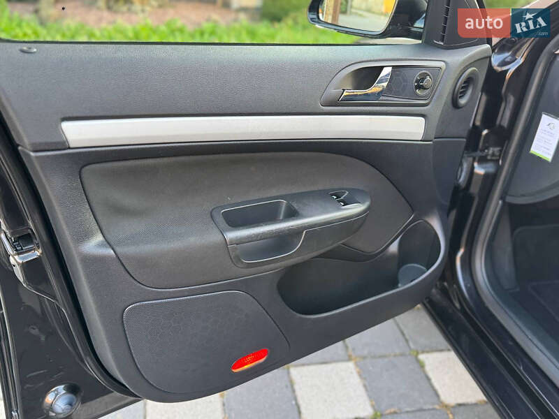Универсал Skoda Octavia 2006 в Стрые
