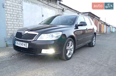 Универсал Skoda Octavia 2010 в Черкассах