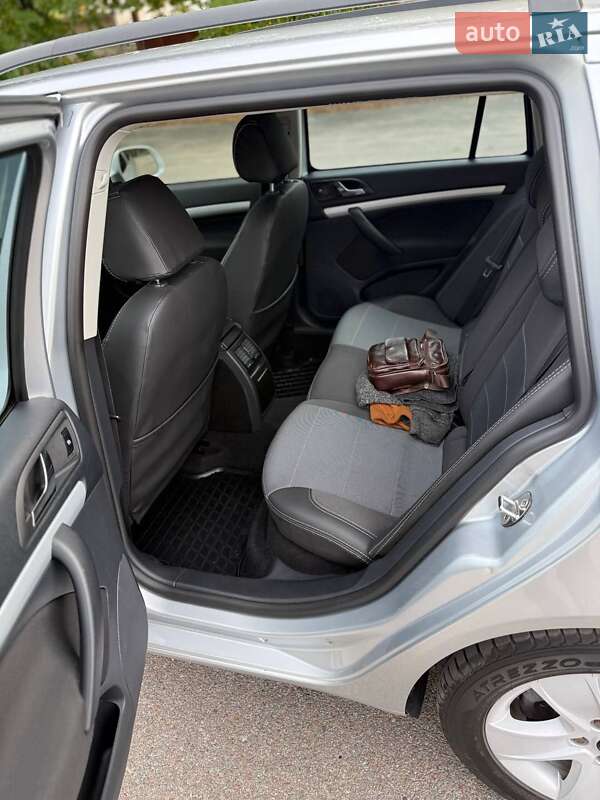 Універсал Skoda Octavia 2011 в Шостці