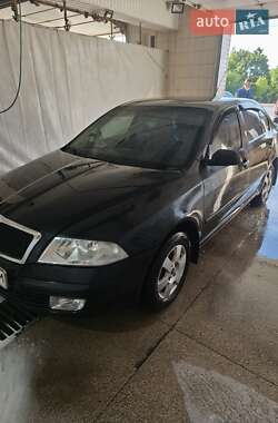 Лифтбек Skoda Octavia 2008 в 