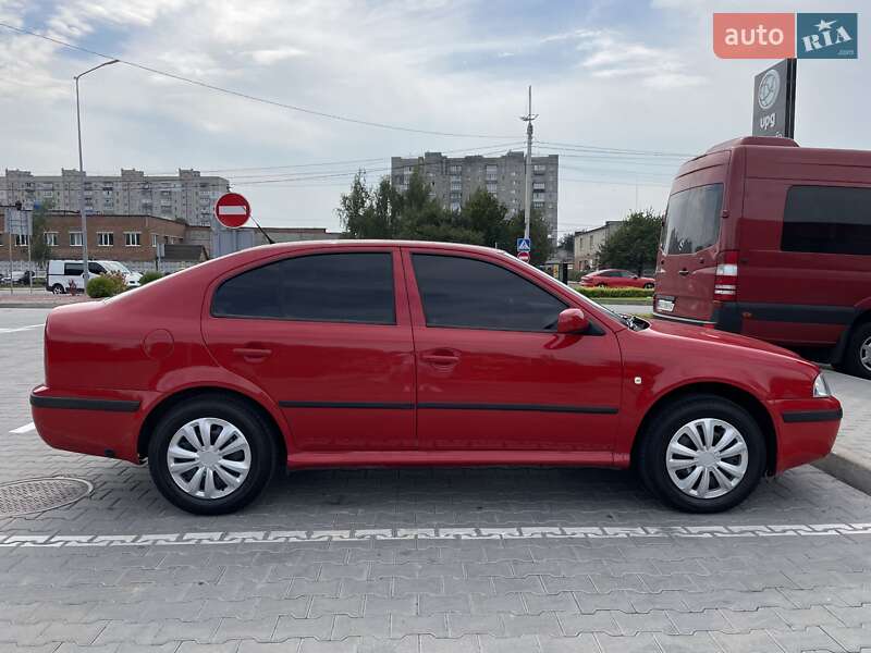 Лифтбек Skoda Octavia 2006 в Красилове