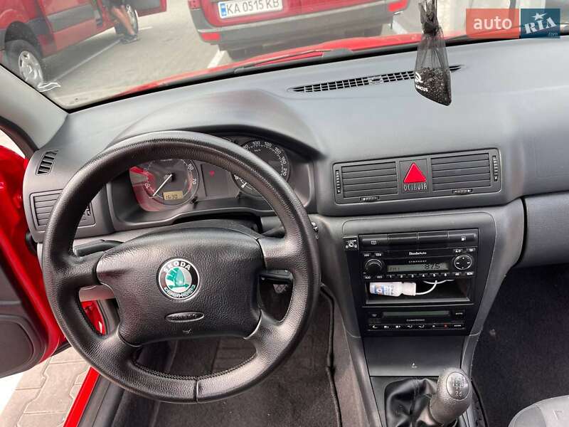 Лифтбек Skoda Octavia 2006 в Красилове