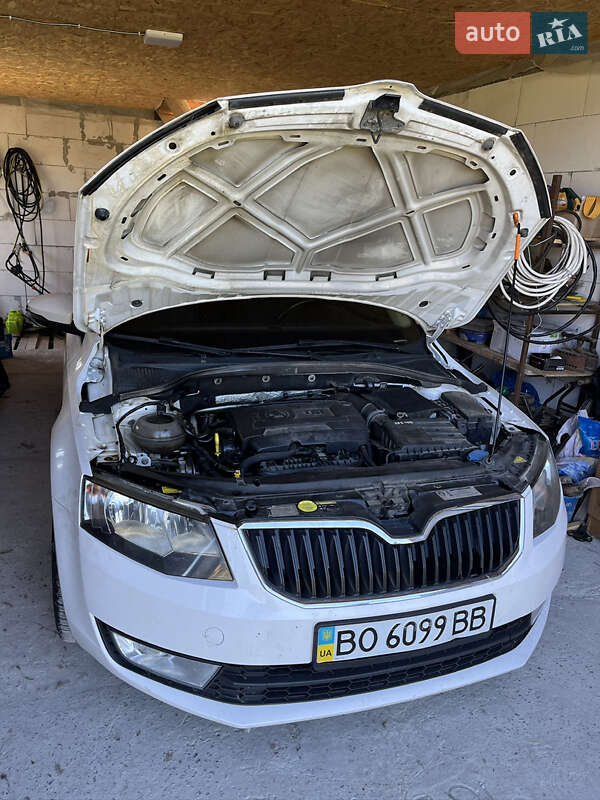 Лифтбек Skoda Octavia 2013 в Чорткове