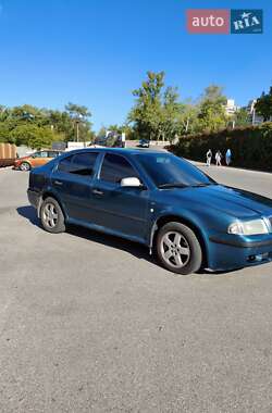 Ліфтбек Skoda Octavia 2003 в Дніпрі