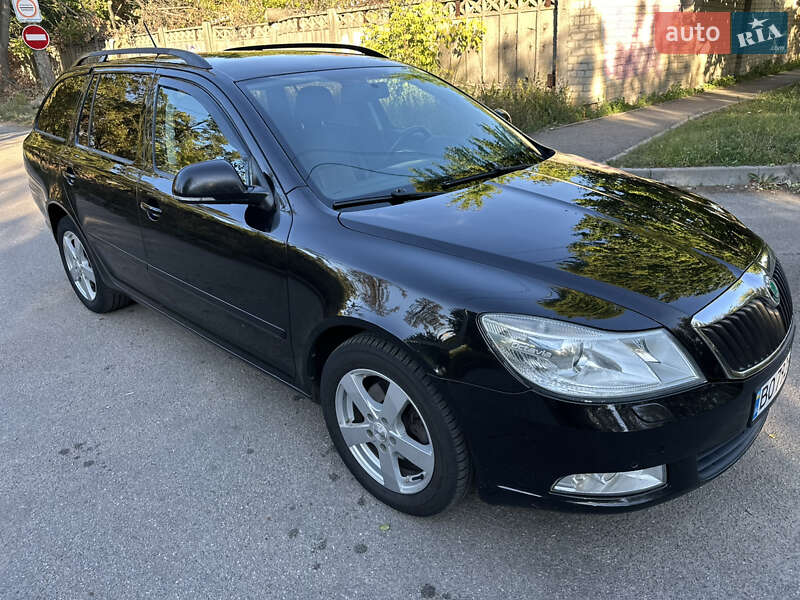 Универсал Skoda Octavia 2010 в Тернополе