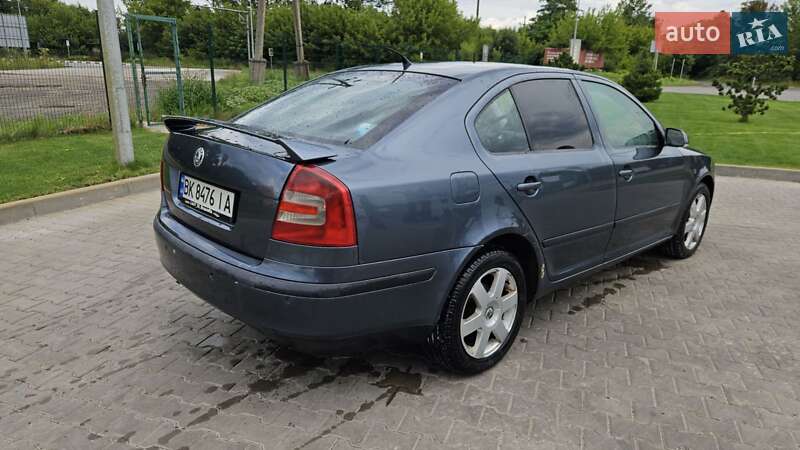 Лифтбек Skoda Octavia 2004 в Рожище