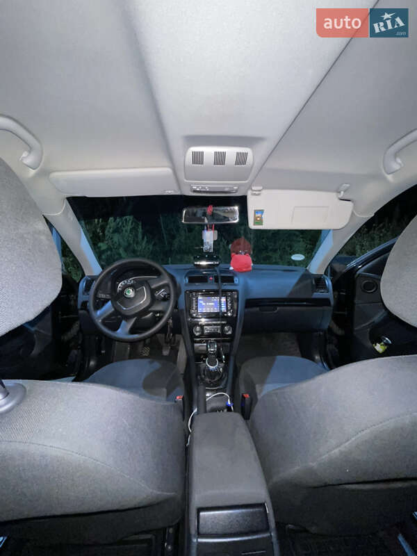 Универсал Skoda Octavia 2011 в Полтаве фото 22 Универсал Skoda Octavia 2011 в Полтаве