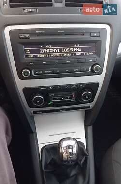 Универсал Skoda Octavia 2010 в 
