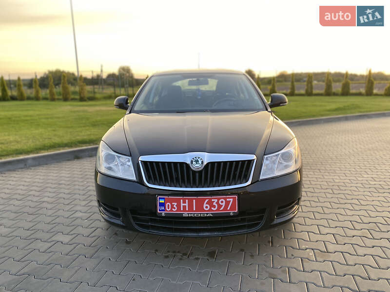 Лифтбек Skoda Octavia 2010 в Луцке