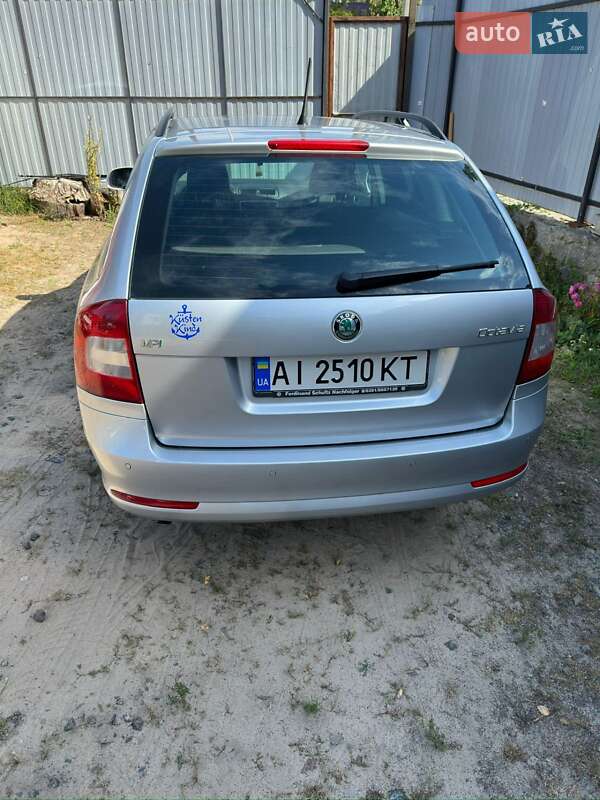Универсал Skoda Octavia 2011 в Ирпене