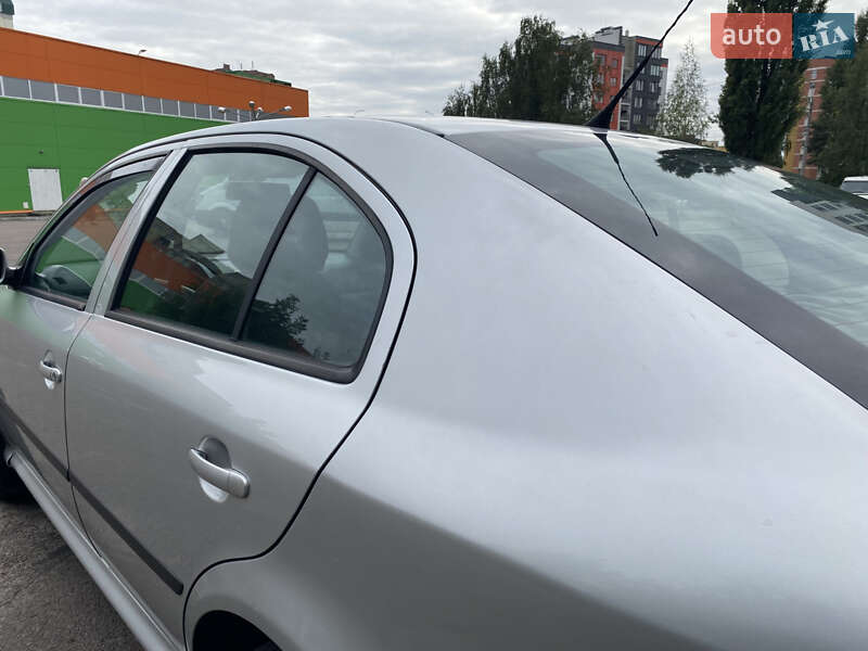 Лифтбек Skoda Octavia 2007 в Ровно