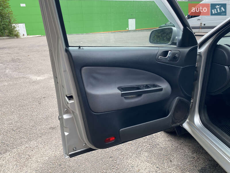 Лифтбек Skoda Octavia 2007 в Ровно