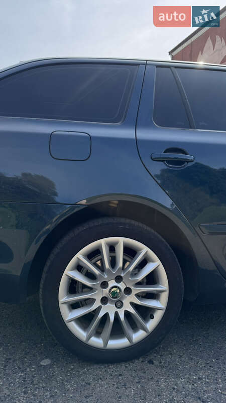 Универсал Skoda Octavia 2013 в Ивано-Франковске