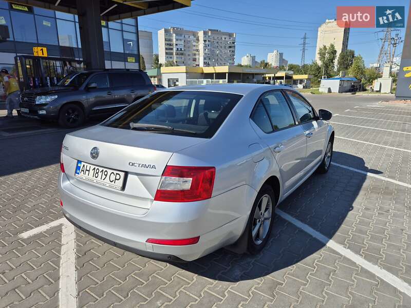Лифтбек Skoda Octavia 2014 в Вышгороде