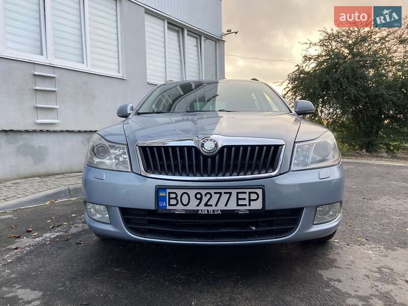 Универсал Skoda Octavia 2010 в Зборове фото 4 Универсал Skoda Octavia 2010 в Зборове
