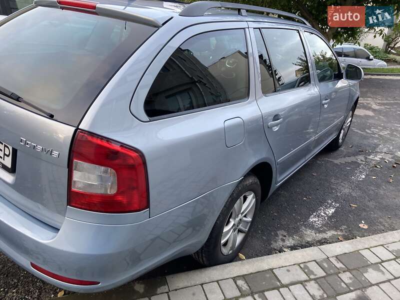 Универсал Skoda Octavia 2010 в Зборове фото 8 Универсал Skoda Octavia 2010 в Зборове