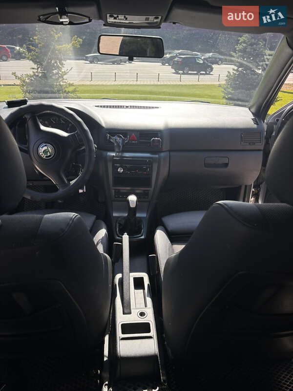 Лифтбек Skoda Octavia 2007 в Киеве