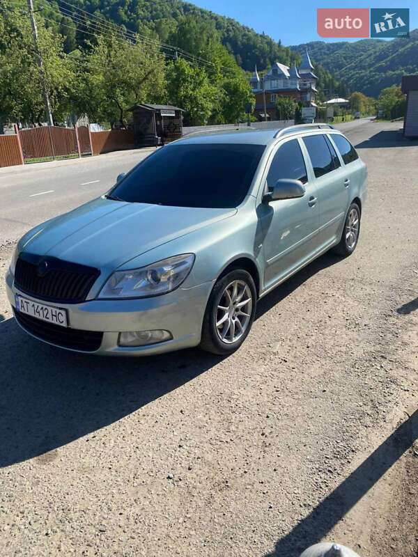 Универсал Skoda Octavia 2010 в 