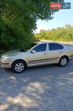 Лифтбек Skoda Octavia 2005 в 
