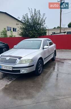 Лифтбек Skoda Octavia 2006 в Каменке-Бугской