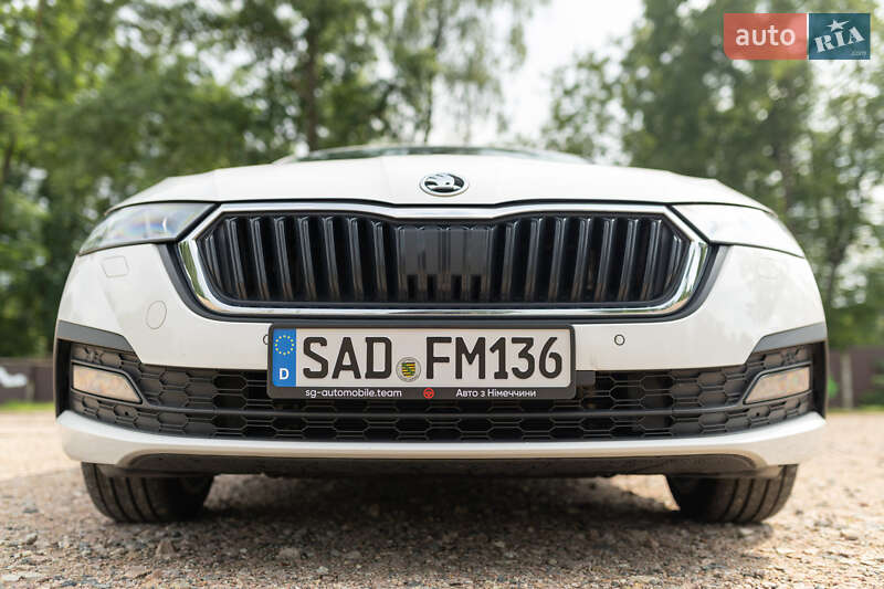 Универсал Skoda Octavia 2021 в Ровно