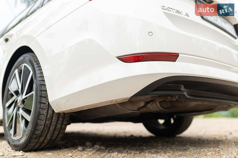 Универсал Skoda Octavia 2021 в Ровно