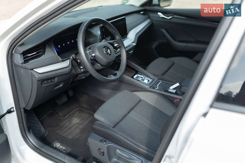 Универсал Skoda Octavia 2021 в Ровно