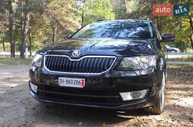 Універсал Skoda Octavia 2014 в Харкові