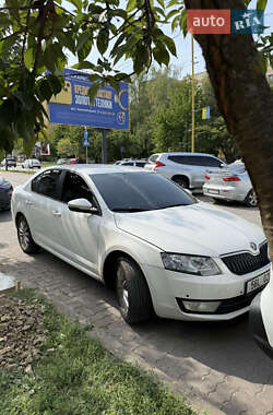 Лифтбек Skoda Octavia 2014 в Херсоне