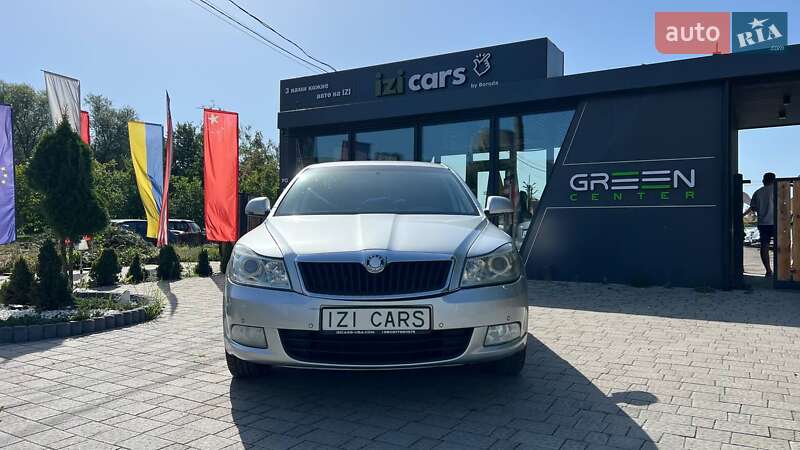 Лифтбек Skoda Octavia 2010 в Львове