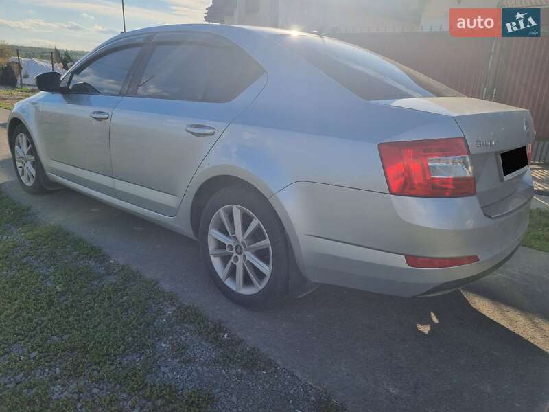Лифтбек Skoda Octavia 2013 в Мукачево