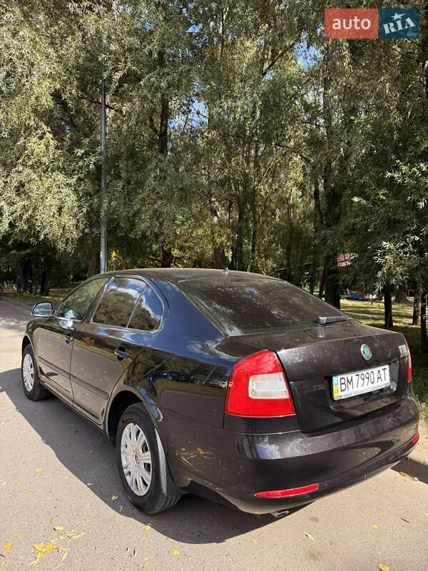 Універсал Skoda Octavia 2012 в Сумах