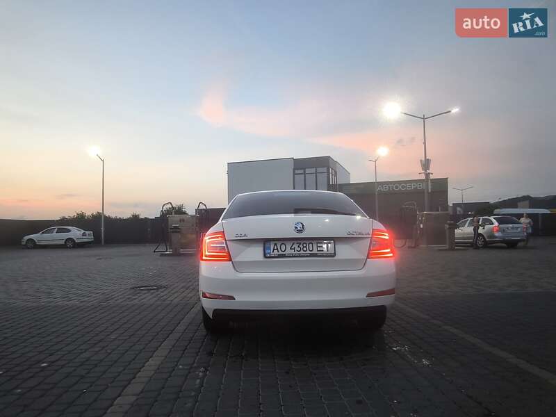 Ліфтбек Skoda Octavia 2015 в Мукачевому