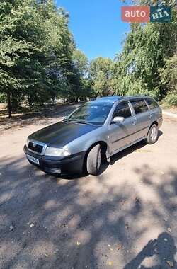Універсал Skoda Octavia 2004 в Ананьїві