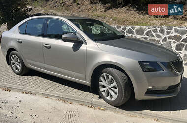 Лифтбек Skoda Octavia 2018 в Киеве