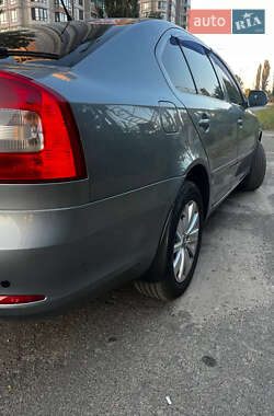 Лифтбек Skoda Octavia 2013 в 
