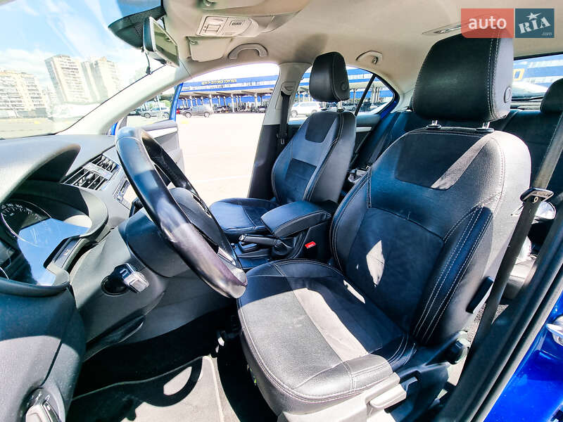 Лифтбек Skoda Octavia 2014 в Киеве