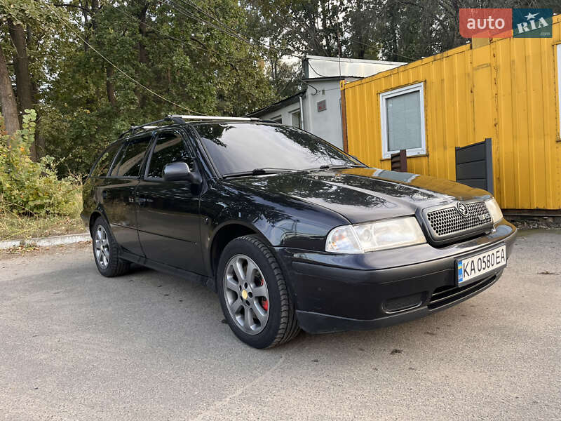Универсал Skoda Octavia 2000 в Киеве
