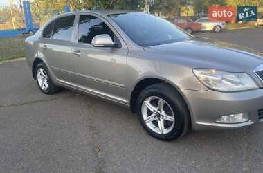 Лифтбек Skoda Octavia 2010 в 