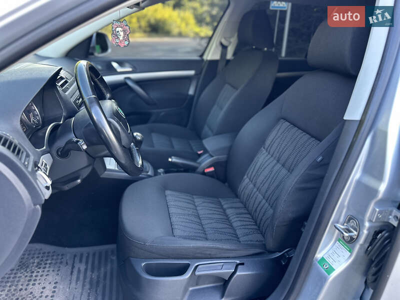 Универсал Skoda Octavia 2010 в Радивилове