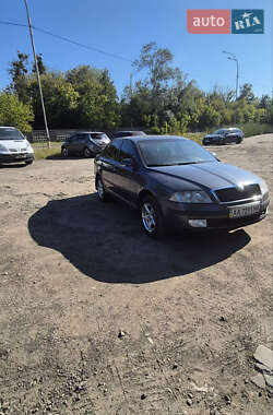 Лифтбек Skoda Octavia 2008 в 