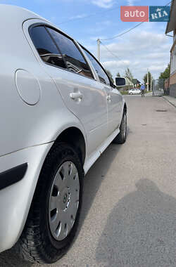 Лифтбек Skoda Octavia 2007 в 