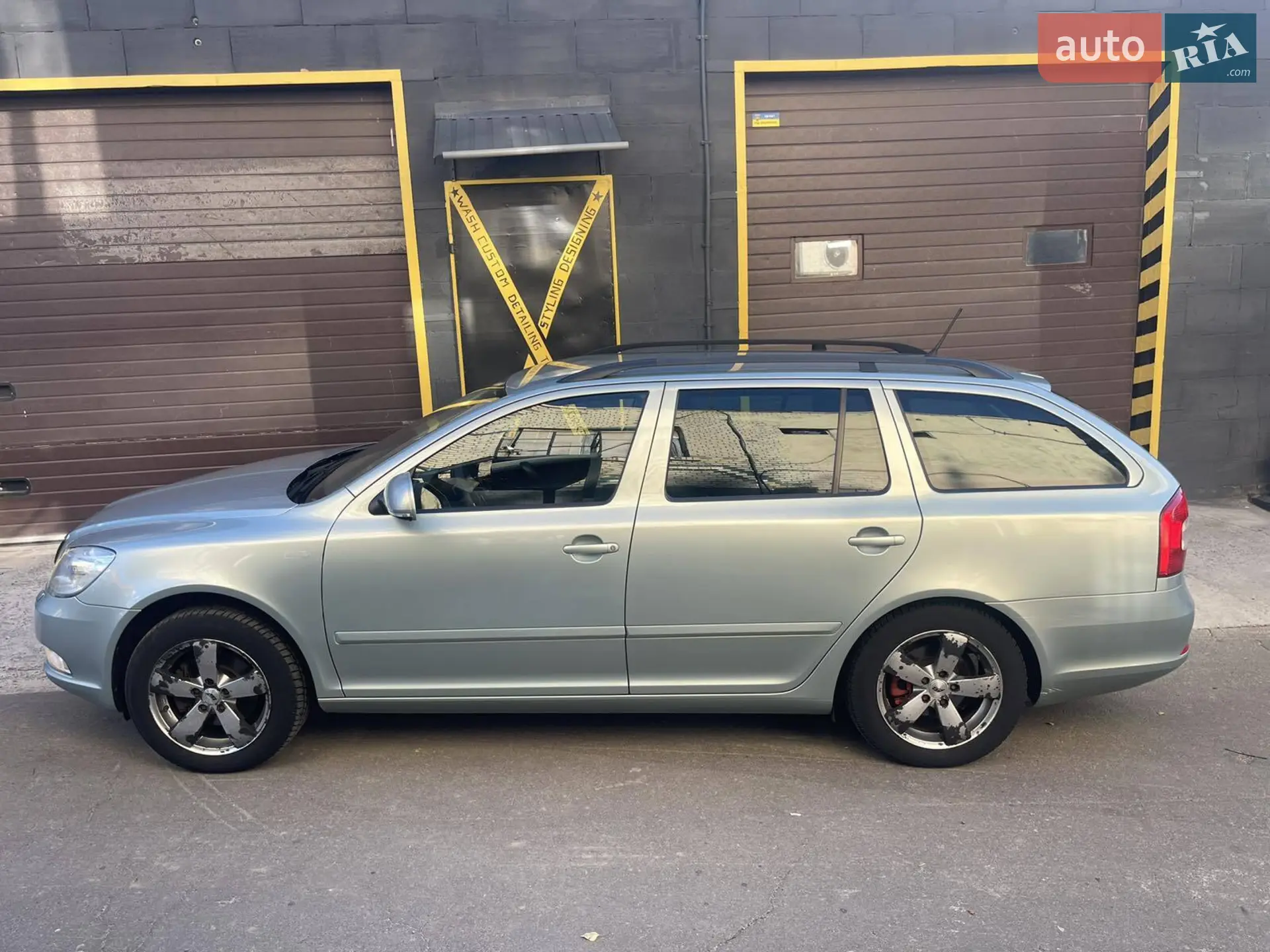 2011 Skoda Octavia - мініатюра 2