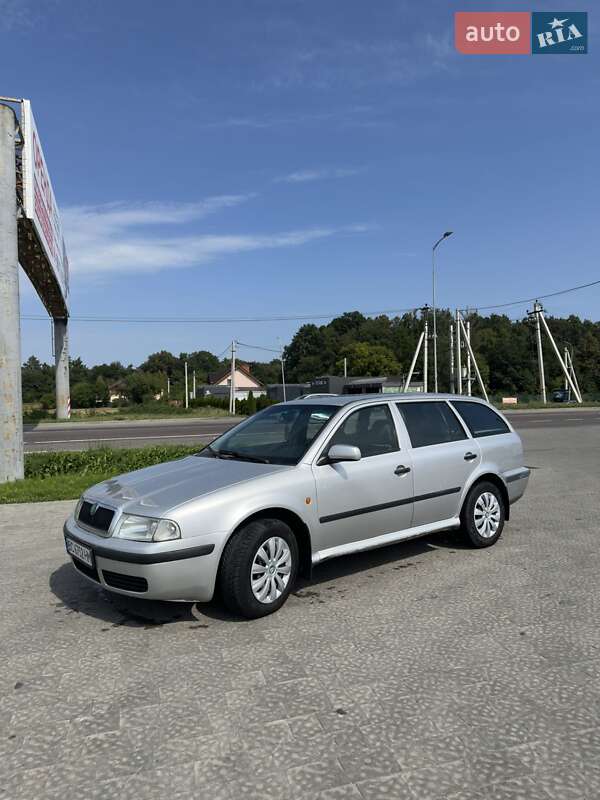 Универсал Skoda Octavia 1999 в Львове