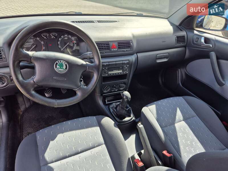 Лифтбек Skoda Octavia 2008 в Ивано-Франковске