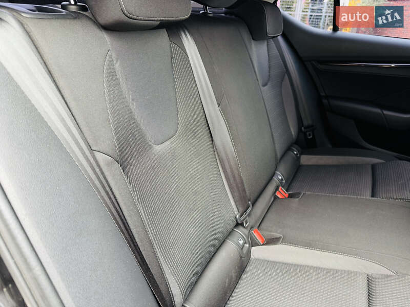 Лифтбек Skoda Octavia 2020 в Мукачево