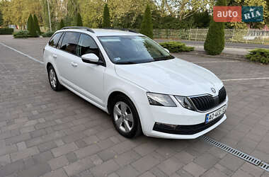 Універсал Skoda Octavia 2017 в 